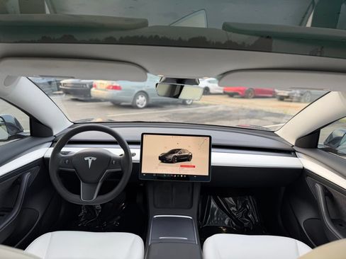 Used 2023 Tesla Model 3 Long Range AWD/4WD image 27