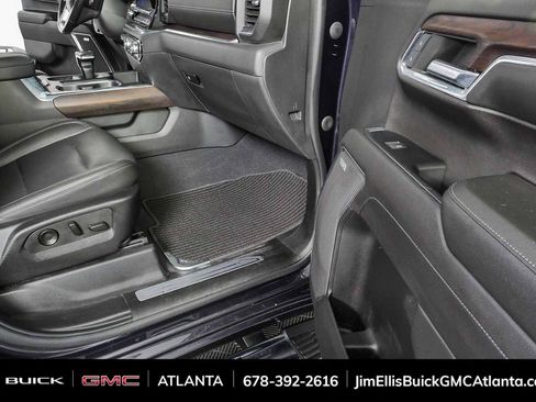 Used 2022 GMC Sierra 1500 SLT w/ SLT Premium Plus Package RWD image 25