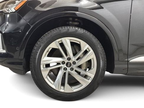 Used 2023 Audi Q7 3.0T Premium w/ Convenience Package AWD/4WD image 13