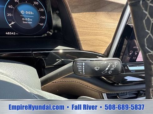 Used 2024 Volkswagen Atlas SE AWD/4WD image 30