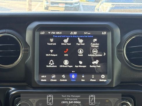 Used 2022 Jeep Wrangler Unlimited Sahara image 17