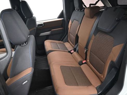 Used 2022 Ford Bronco Outer Banks image 25