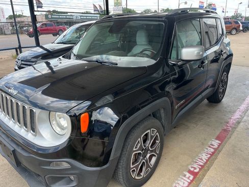 Used 2016 Jeep Renegade Limited FWD image 1