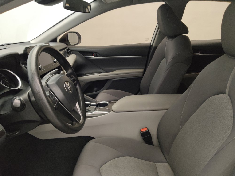Used 2022 Toyota Camry LE FWD image 17