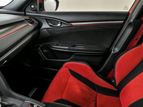Used 2019 Honda Civic Type R image 32