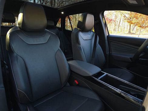 Used 2023 Volkswagen ID.4 Pro S image 20