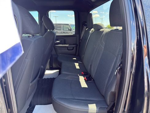 Used 2021 RAM 1500 Classic Warlock AWD/4WD image 10