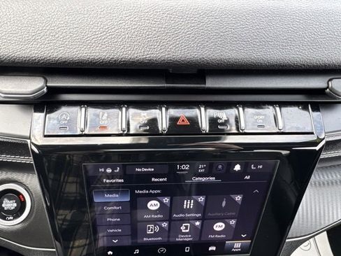 Used 2024 Jeep Grand Cherokee L Altitude image 36