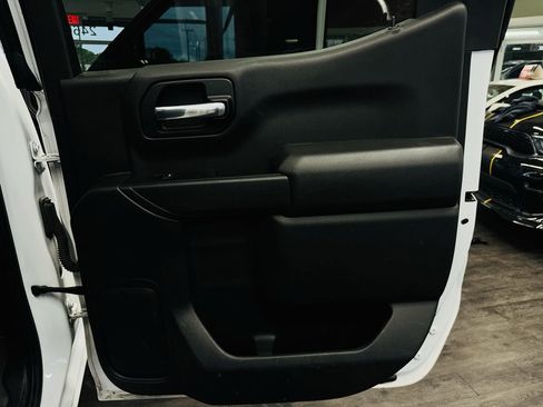 Used 2023 Chevrolet Silverado 1500 Custom Trail Boss AWD/4WD image 38