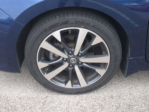 Used 2017 Nissan Altima 2.5 SR FWD image 12