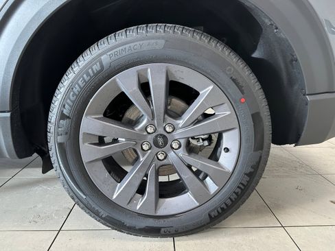 New 2026 Ford Explorer Active w/ Active Comfort Package image 32