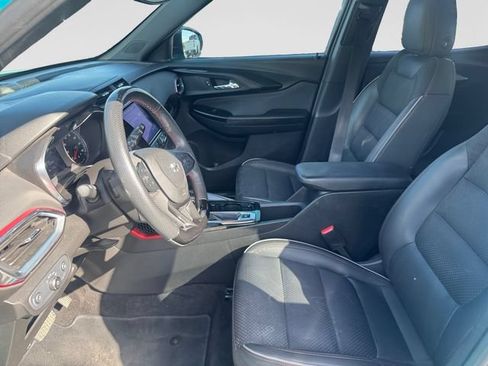 Certified 2022 Chevrolet TrailBlazer RS w/ Technology Package FWD image 11