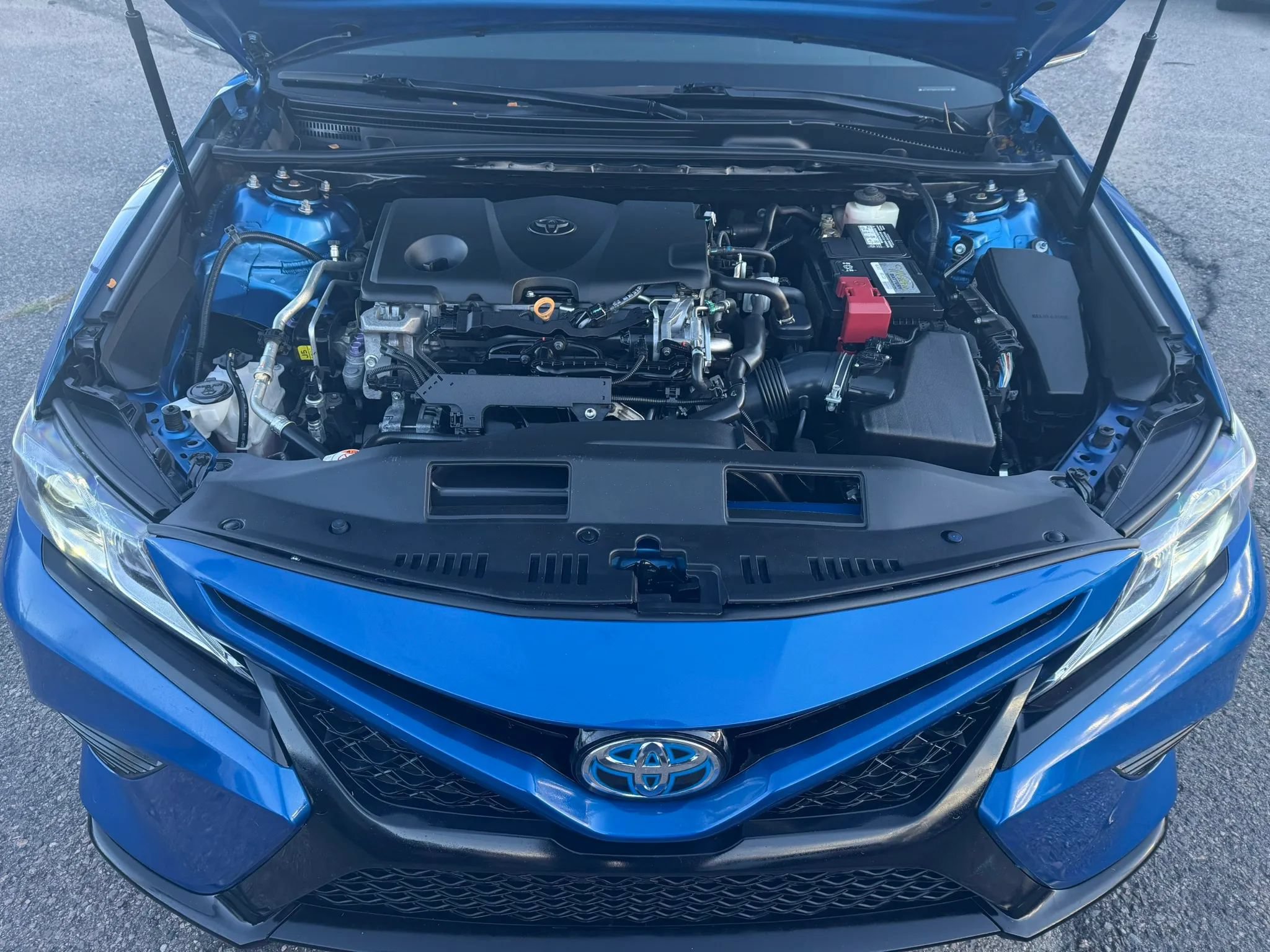 Used 2018 Toyota Camry SE FWD image 26