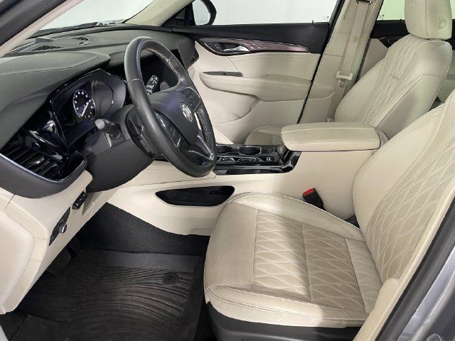 Used 2021 Buick Envision Avenir w/ Technology Package II AWD/4WD image 2