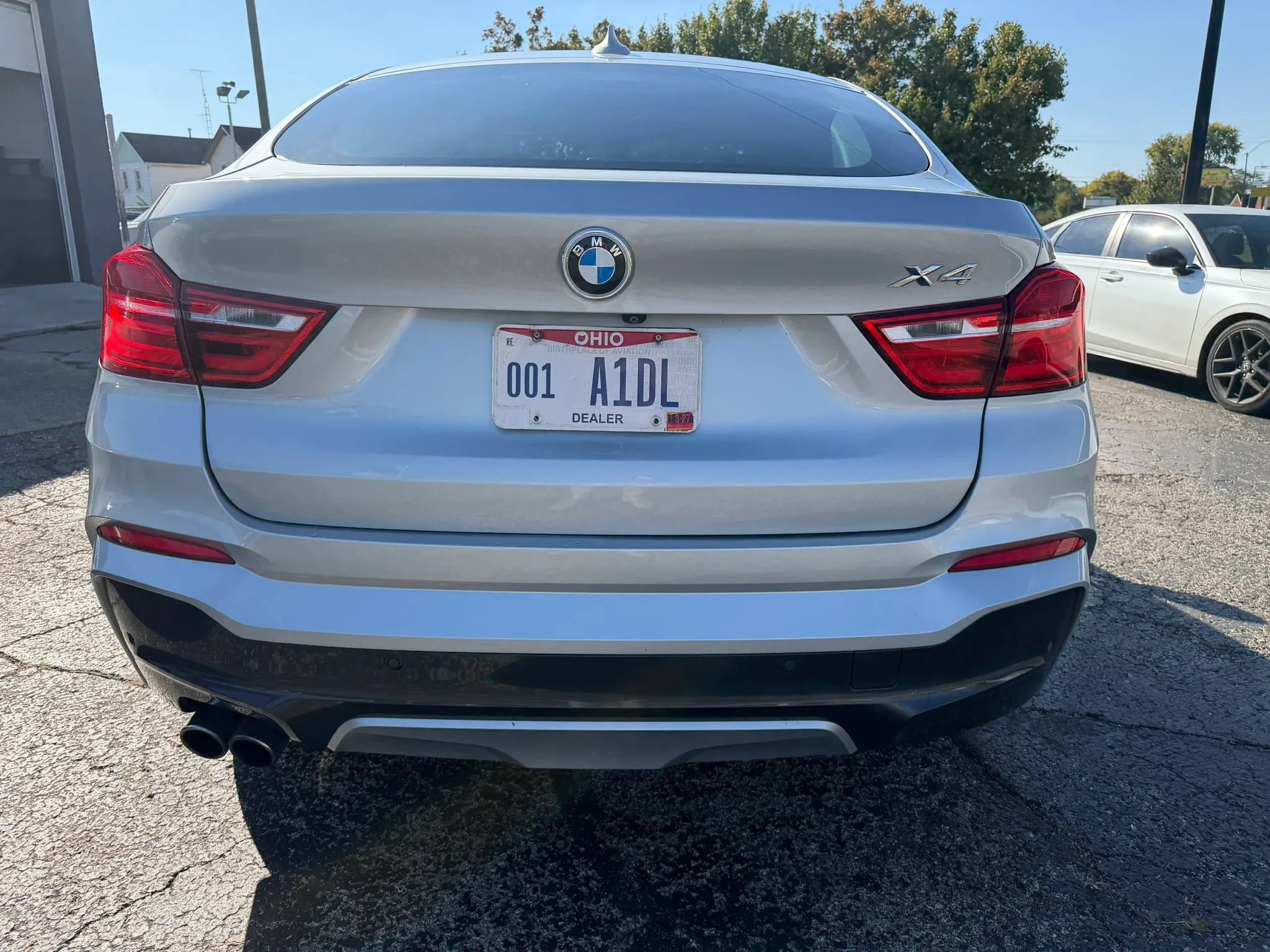 Used 2017 BMW X4 xDrive28i w/ Premium Package Enhanced AWD/4WD image 8