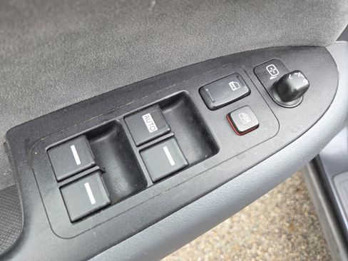 Used 2005 Honda Accord LX image 21