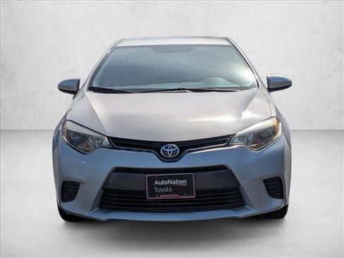 Used 2016 Toyota Corolla LE image 2