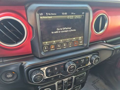 Used 2021 Jeep Wrangler Unlimited Rubicon AWD/4WD image 12