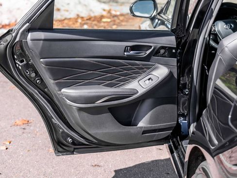 Certified 2022 Toyota Avalon Limited w/ Advanced Safety Package image 19