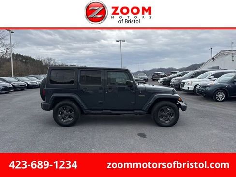 Used 2017 Jeep Wrangler Unlimited Freedom Edition image 1