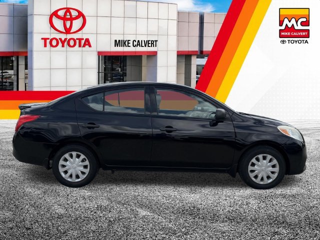 Used 2014 Nissan Versa S Plus FWD image 10