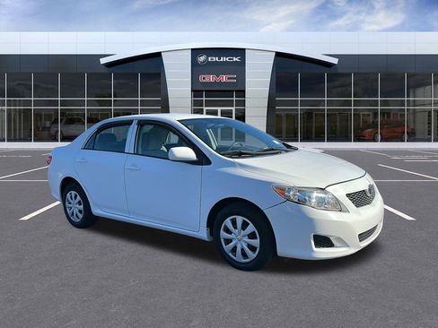 Used 2010 Toyota Corolla LE image 7