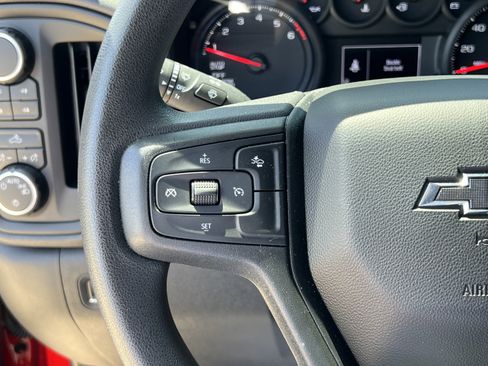 Used 2026 Chevrolet Silverado 1500 Custom Trail Boss AWD/4WD image 14