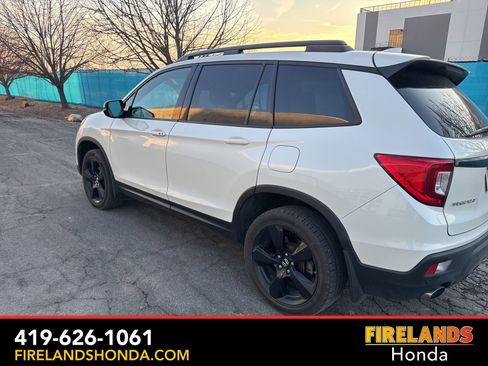 Used 2019 Honda Passport Elite image 3