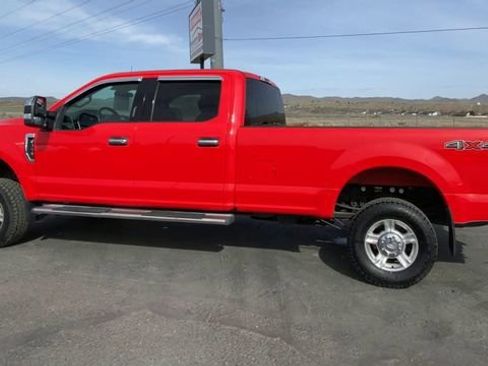 Used 2017 Ford F350 XLT w/ XLT Value Package AWD/4WD image 6