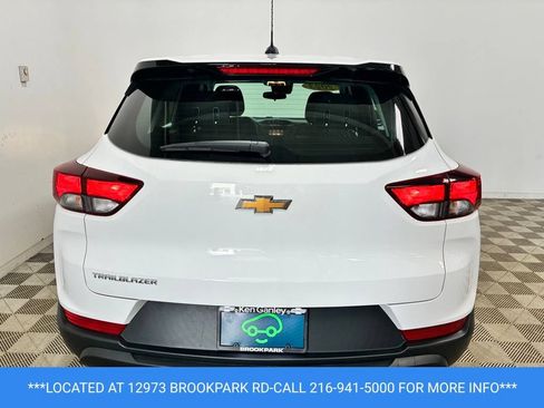 Used 2023 Chevrolet TrailBlazer LS FWD image 5