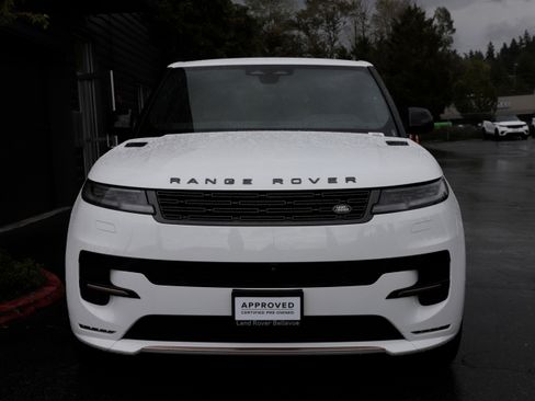 Certified 2025 Land Rover Range Rover Sport Dynamic SE AWD/4WD image 4