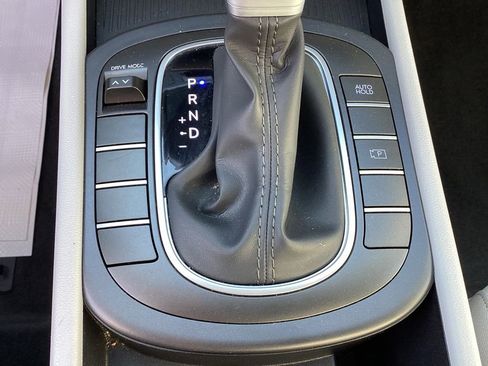 Used 2025 Hyundai Kona SEL FWD image 36