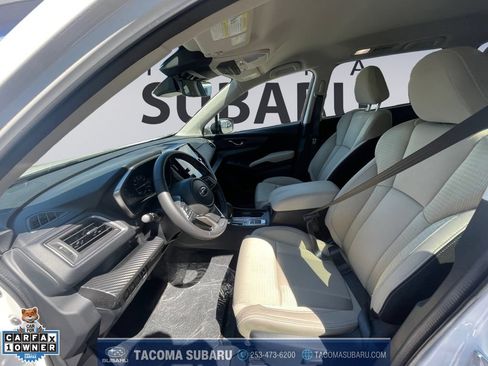 Used 2025 Subaru Ascent Premium AWD/4WD image 10