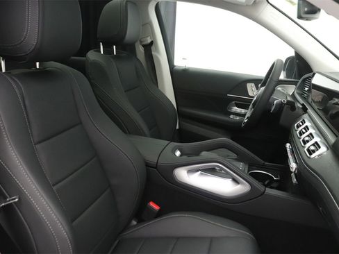 New 2026 Mercedes-Benz GLE 450 4MATIC image 9