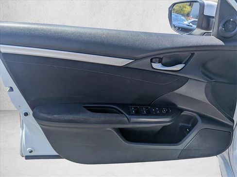 Used 2020 Honda Civic EX image 10