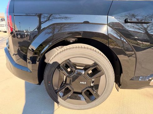 New 2026 Kia EV9 GT-Line image 9