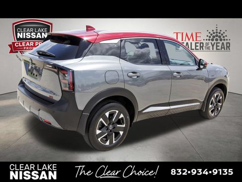 Certified 2025 Nissan Kicks SR FWD image 7