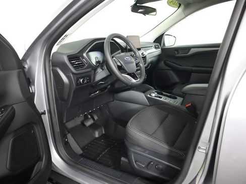Certified 2024 Ford Escape Active AWD/4WD image 31