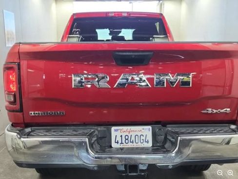 Used 2026 RAM 2500 Big Horn AWD/4WD image 2