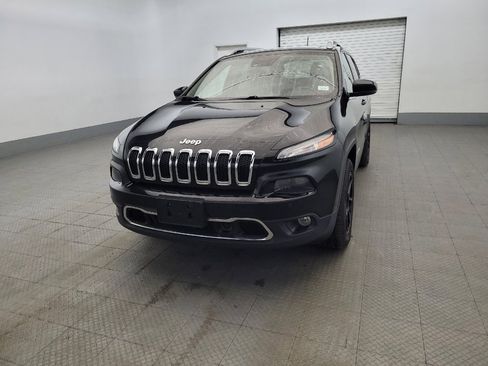 Used 2016 Jeep Cherokee Limited w/ Technology Group AWD/4WD image 15
