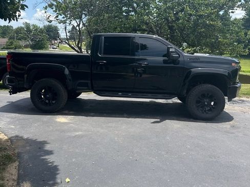 Used 2020 Chevrolet Silverado 2500 High Country w/ Technology Package AWD/4WD image 25