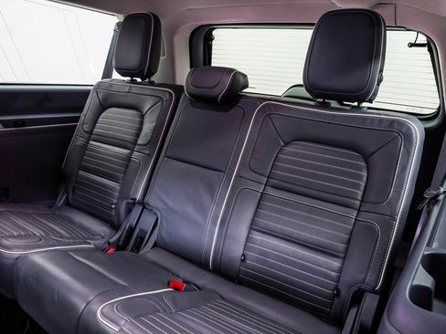 Used 2020 Lincoln Navigator L Black Label w/ Cargo Convenience Package image 43