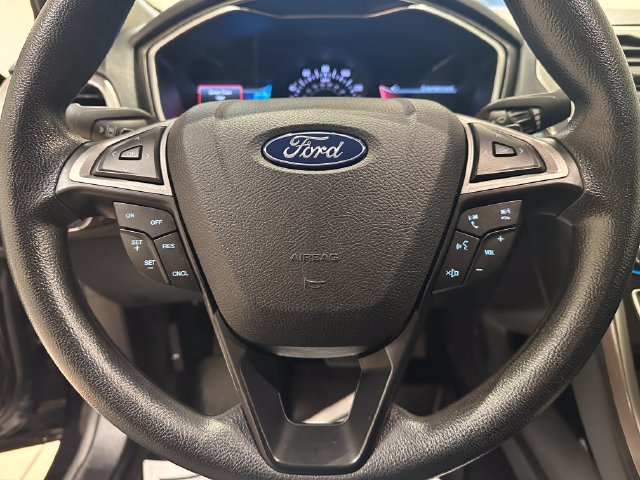 Certified 2019 Ford Fusion SE FWD image 9