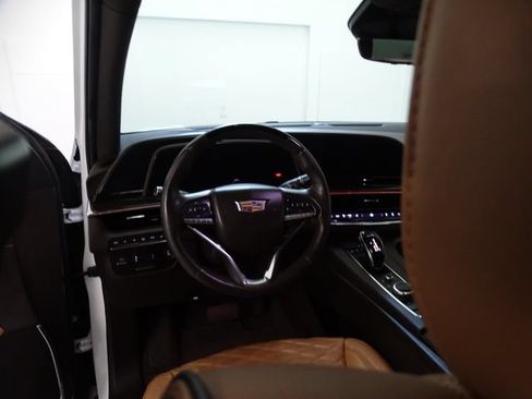 Certified 2024 Cadillac Escalade Sport w/ Touring Package AWD/4WD image 6