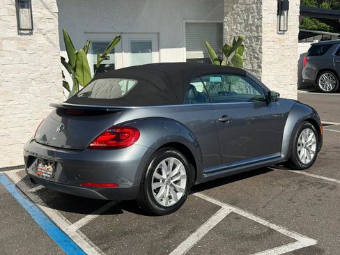 Used 2013 Volkswagen Beetle TDI FWD image 21