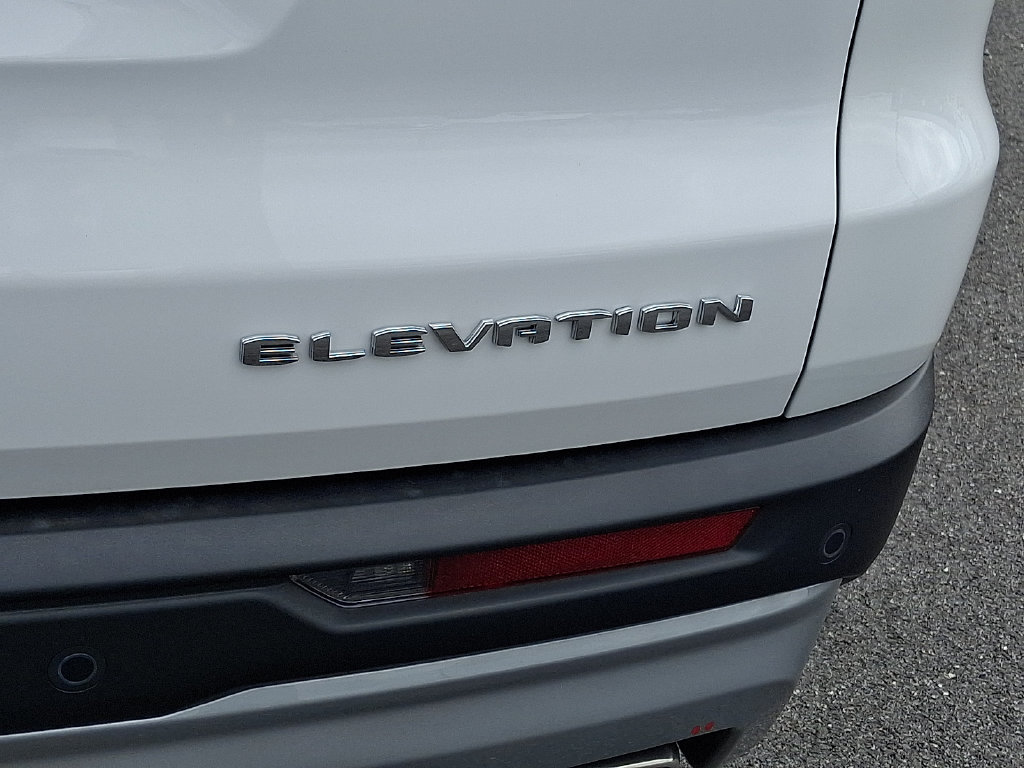 Used 2026 GMC Acadia Elevation FWD image 35