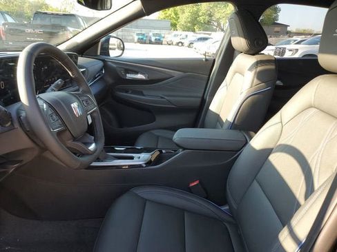 New 2026 Buick Envista Sport Touring image 18