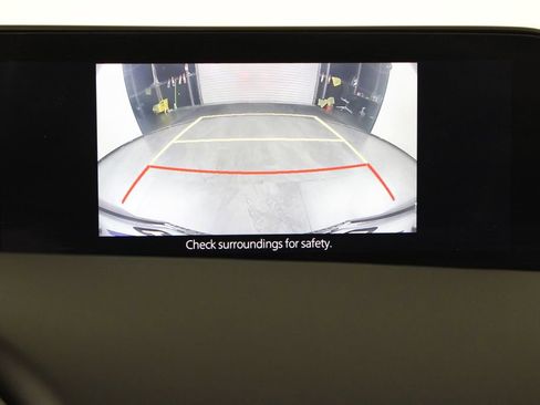 Used 2021 MAZDA MAZDA3 s image 28