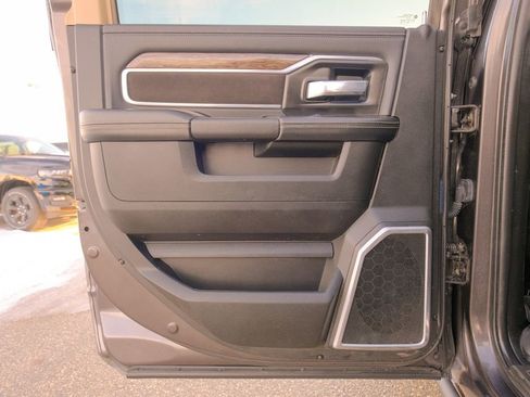 Used 2021 RAM 2500 Laramie image 28