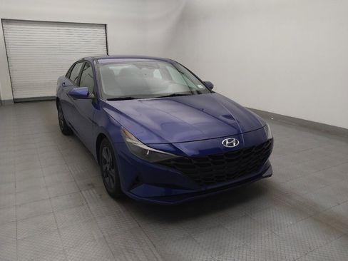 Used 2021 Hyundai Elantra SEL FWD image 14